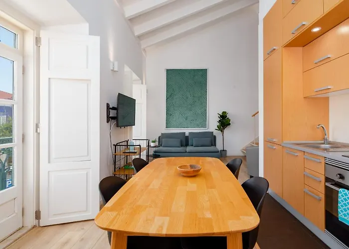 Διαμέρισμα Downtown Bocage I E Ii