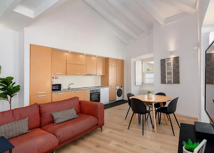 Διαμέρισμα Downtown Bocage I E Ii